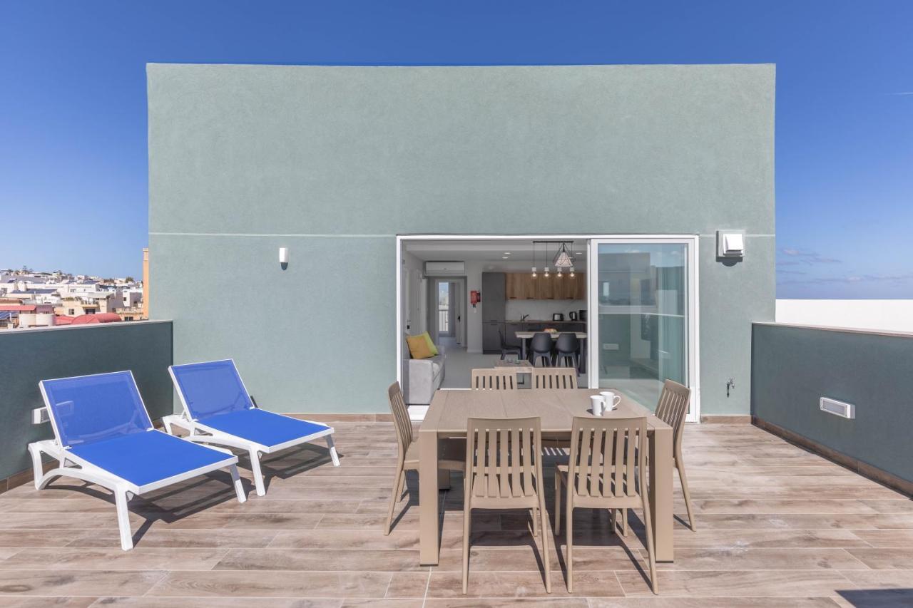Unique Penthouse With Private Heated Jacuzzi, Close To Restaurants And Night Life Is-Swieqi 外观 照片